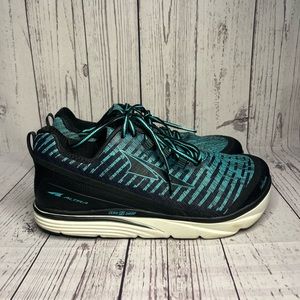 Altra Athletic Shoes in Black and Teal